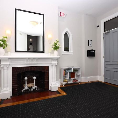 Stylish Studio On Newbury St, This Is Boston! #12 Kültér fotó